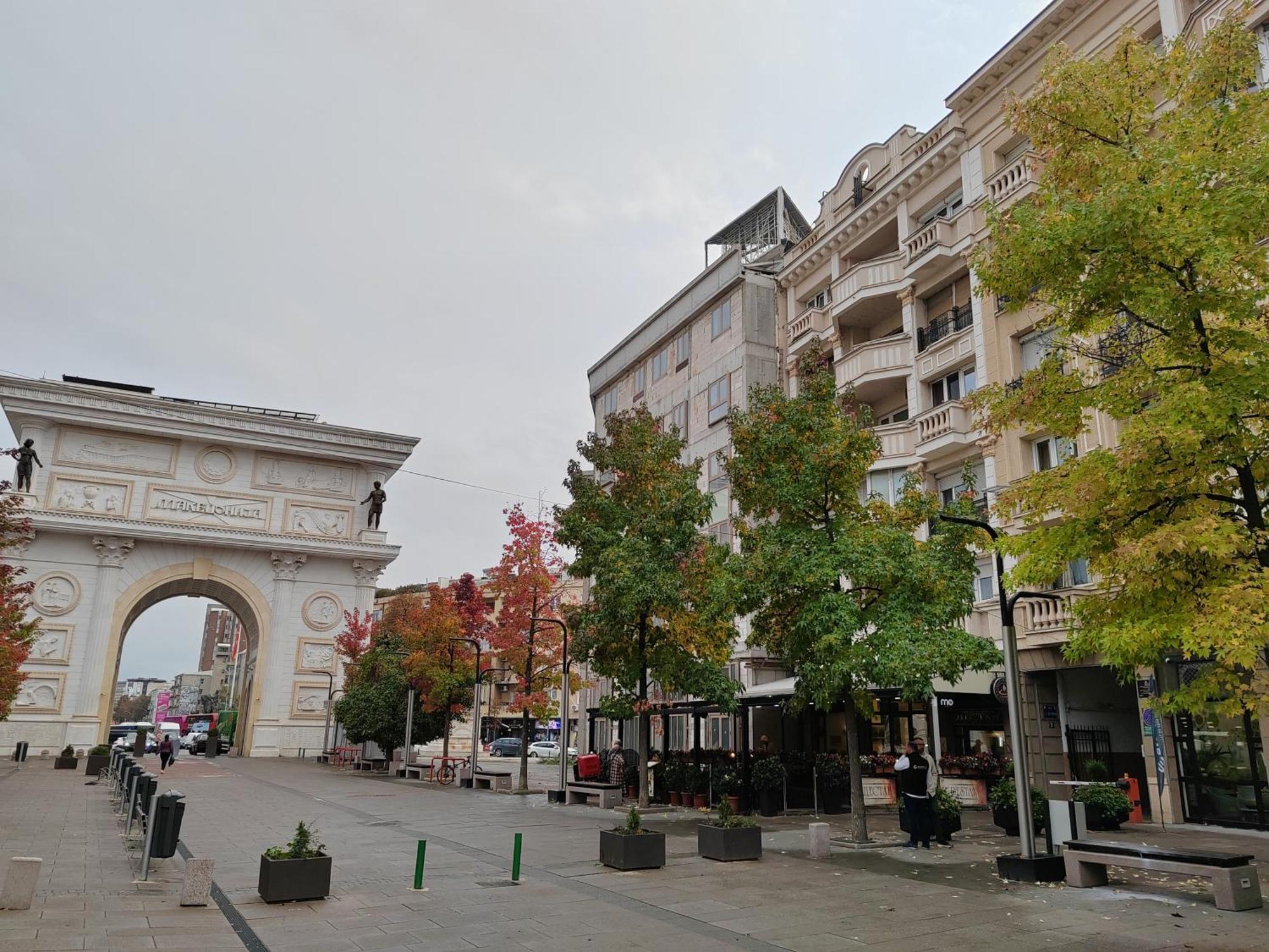 City Sqare Apartment Verde Skopje Exterior foto